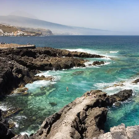 Home2book Alessandro, Design & Comfort Sauzal