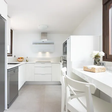 Vila Home2book Alessandro, Design & Comfort Sauzal