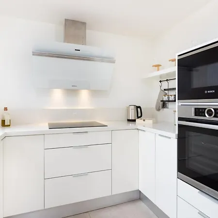 Βίλα Home2book Alessandro, Design & Comfort