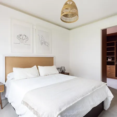 Home2book Alessandro, Design & Comfort Villa